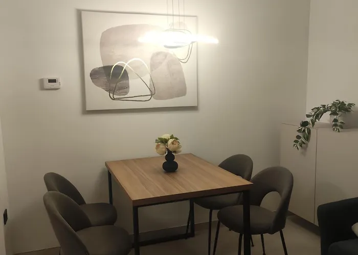 Amelie A4 * Πούλα